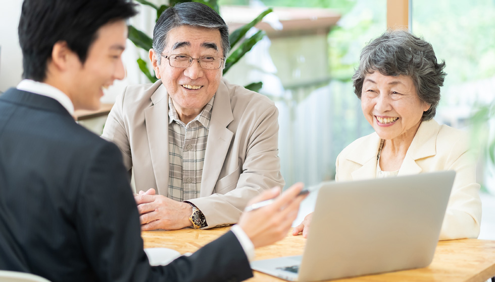 他の事務所と迷われている方へ